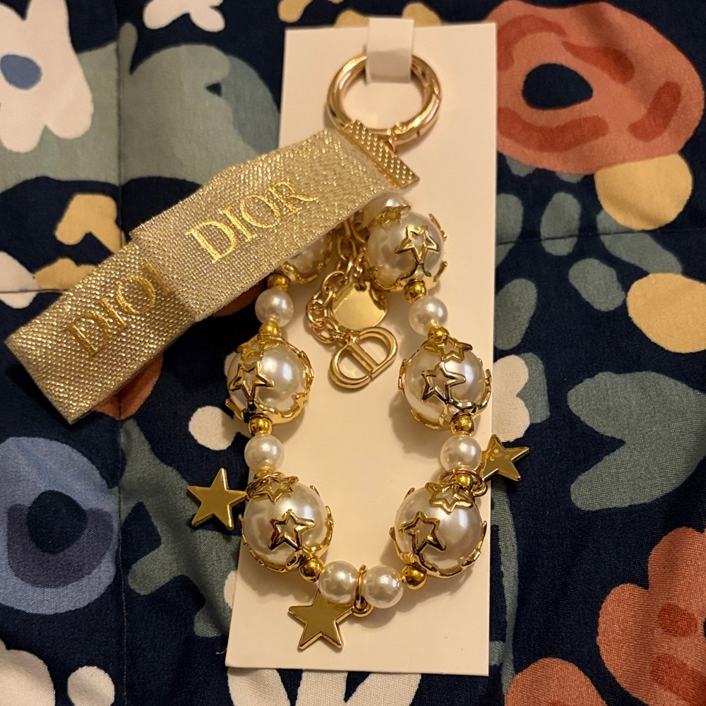 Dior Gold and White Starry Pearl Bracelet Keychain